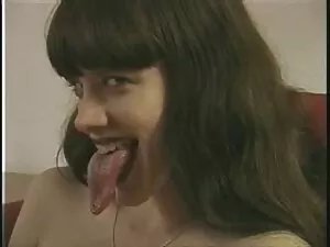 Lilly en español lat ...